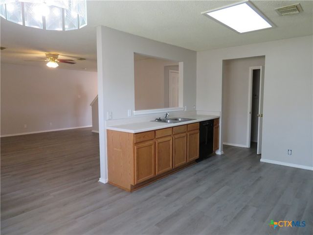 1093 Stone Branch, New Braunfels, TX 78130