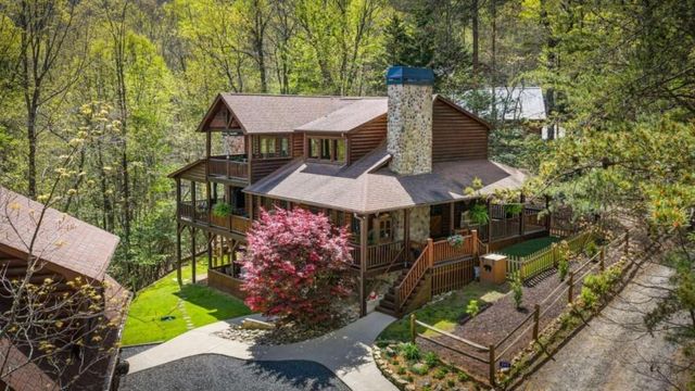 245 Davenport Mountain Road 3, Blue Ridge, GA 30513