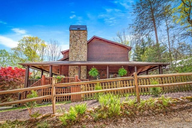 245 Davenport Mountain Road 3, Blue Ridge, GA 30513