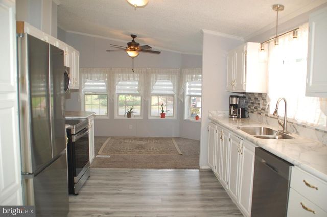 10 BRIGHTON PL, Souderton, PA 18964