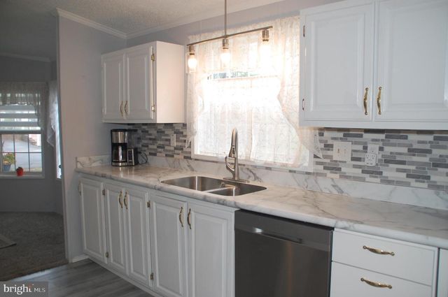 10 BRIGHTON PL, Souderton, PA 18964