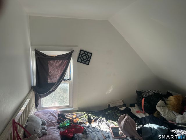 727 Iranistan Avenue, Bridgeport, CT 06605