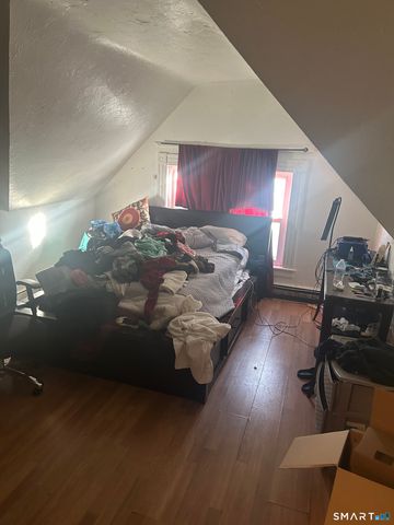 727 Iranistan Avenue, Bridgeport, CT 06605