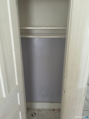 727 Iranistan Avenue, Bridgeport, CT 06605