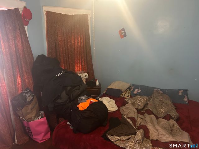 727 Iranistan Avenue, Bridgeport, CT 06605