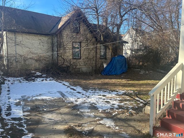 727 Iranistan Avenue, Bridgeport, CT 06605