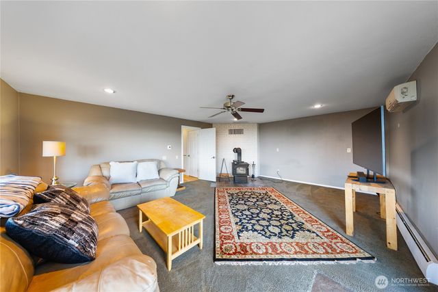 6599 Whistle Lake Terrace, Anacortes, WA 98221