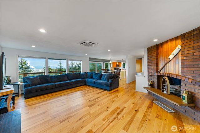 6599 Whistle Lake Terrace, Anacortes, WA 98221