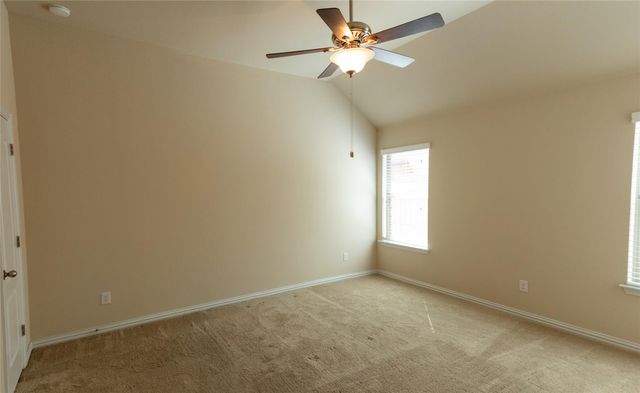 734 Oyster CRK, Buda, TX 78610