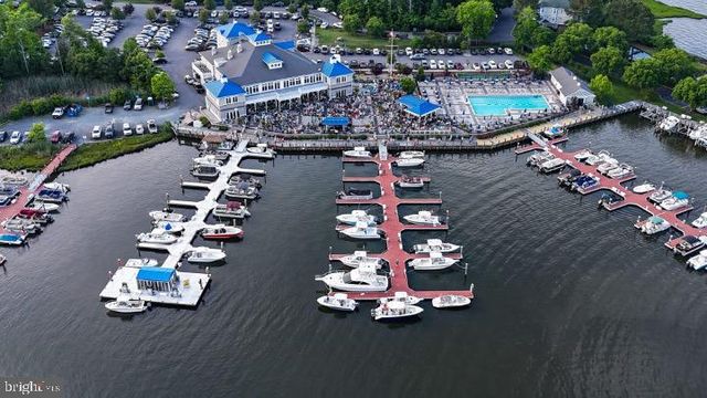 82 SANDYHOOK RD, Berlin, MD 21811