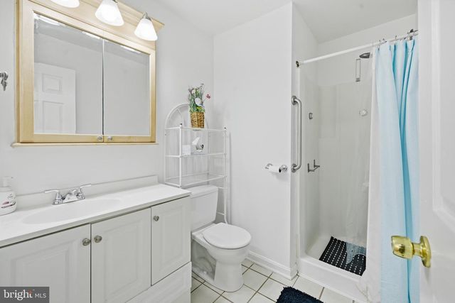 82 SANDYHOOK RD, Berlin, MD 21811