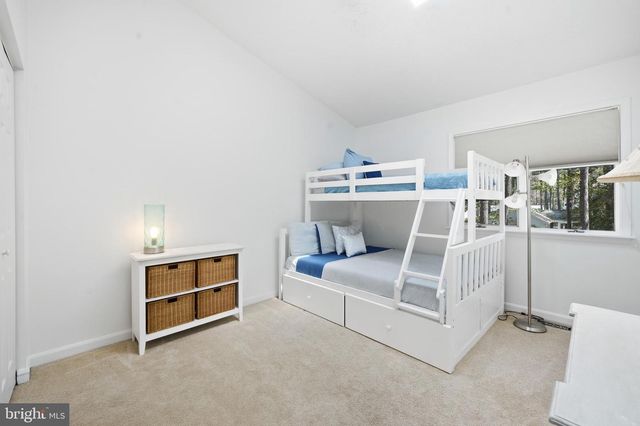 82 SANDYHOOK RD, Berlin, MD 21811
