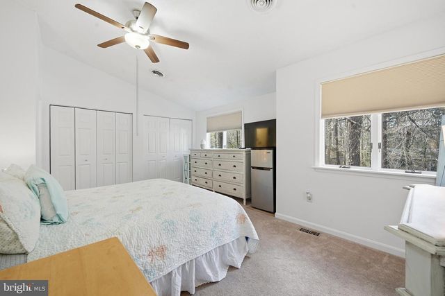 82 SANDYHOOK RD, Berlin, MD 21811