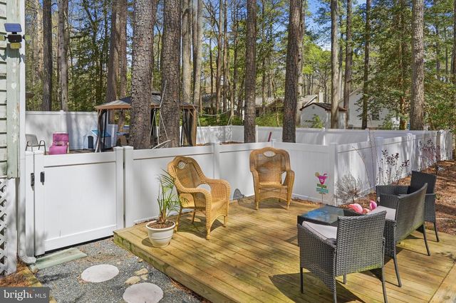 82 SANDYHOOK RD, Berlin, MD 21811