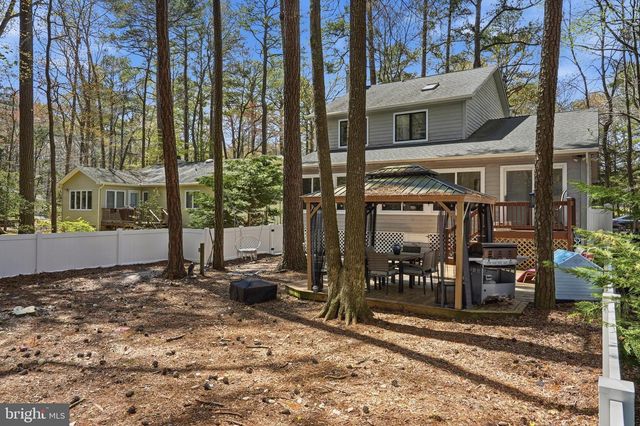 82 SANDYHOOK RD, Berlin, MD 21811