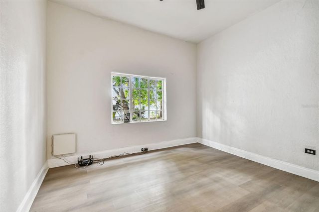 2102 W LA SALLE STREET, Tampa, FL 33607