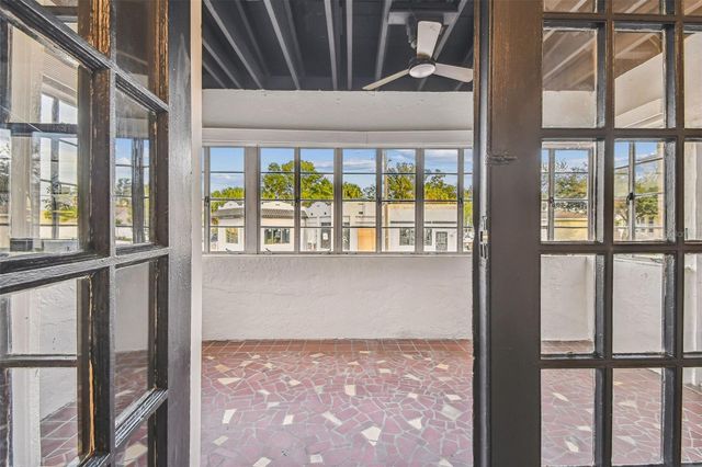 2102 W LA SALLE STREET, Tampa, FL 33607
