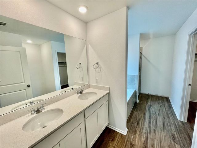 1721 Devine Lake BND, Leander, TX 78641