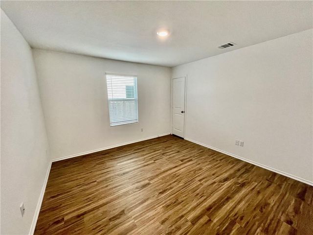 1721 Devine Lake BND, Leander, TX 78641