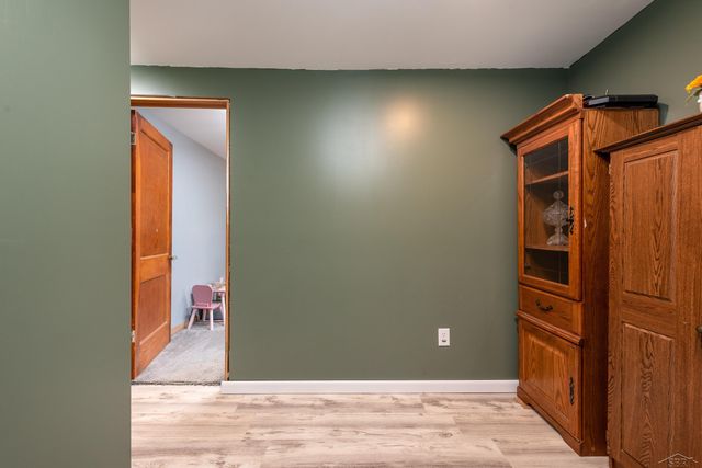 428 S 8 Mile Road, Midland, MI 48640