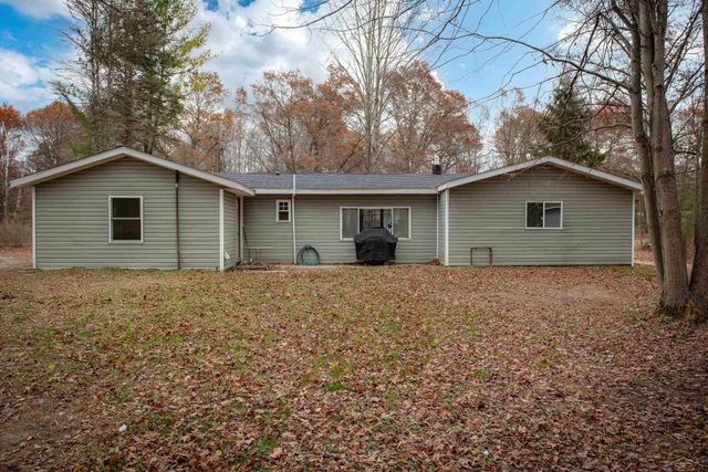 428 S 8 Mile Road, Midland, MI 48640