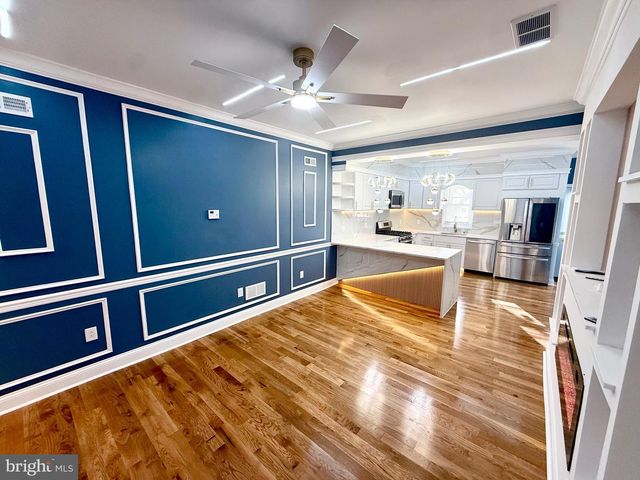 1942 S 56TH ST, Philadelphia, PA 19143