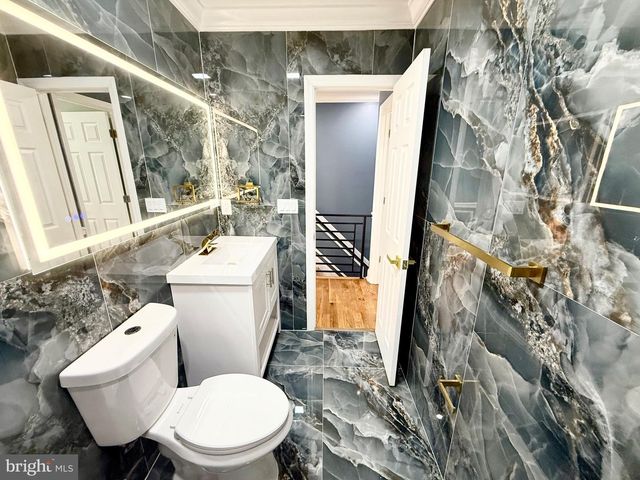 1942 S 56TH ST, Philadelphia, PA 19143