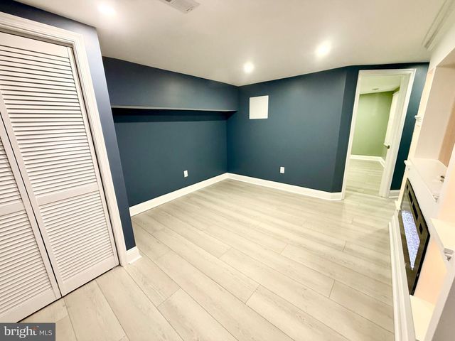 1942 S 56TH ST, Philadelphia, PA 19143