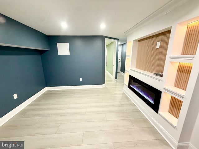 1942 S 56TH ST, Philadelphia, PA 19143