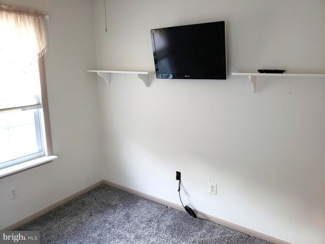 487 LONGWOOD AVE, Woodbury, NJ 08096