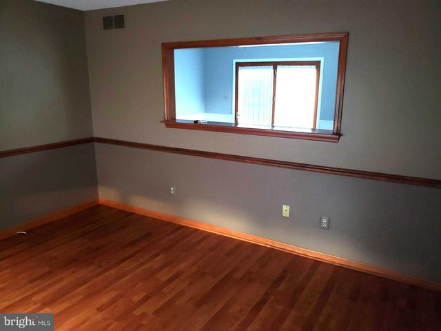487 LONGWOOD AVE, Woodbury, NJ 08096