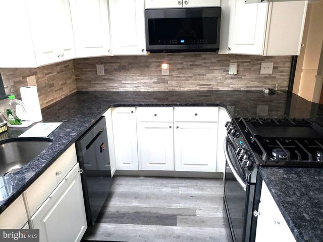 487 LONGWOOD AVE, Woodbury, NJ 08096