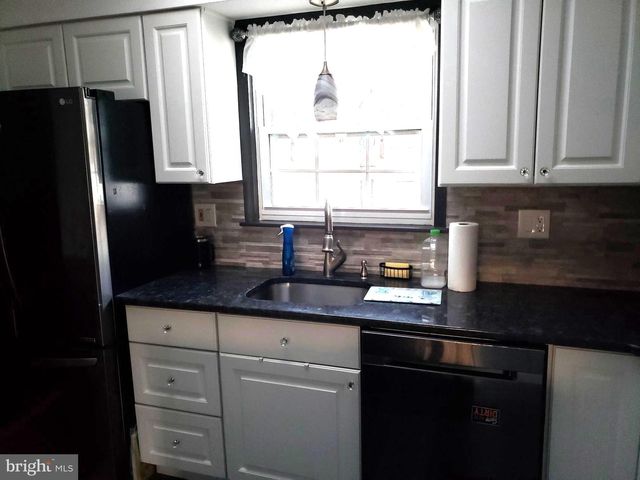 487 LONGWOOD AVE, Woodbury, NJ 08096