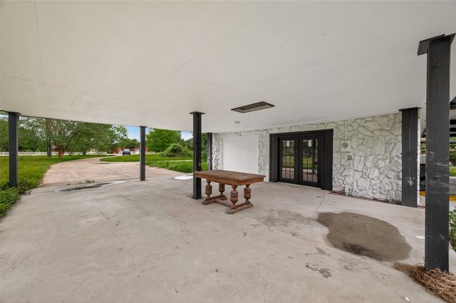 5302 Old Chocolate Bayou Road CR89, Manvel, TX 77578