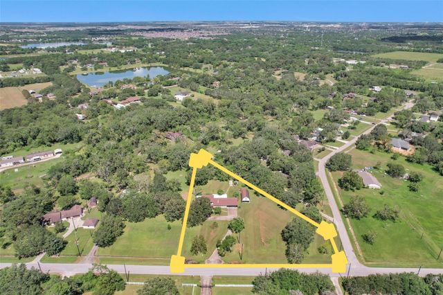 5302 Old Chocolate Bayou Road CR89, Manvel, TX 77578