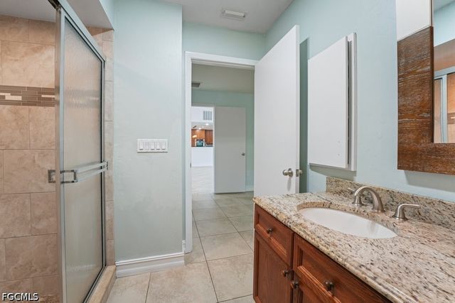 9200 Nalle Grade RD, North Fort Myers, FL 33917