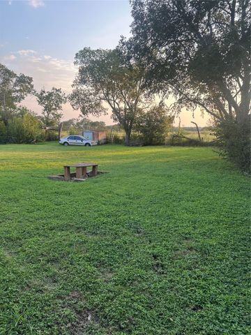 610 S Falls, Mart, TX 76664