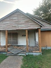 610 S Falls, Mart, TX 76664