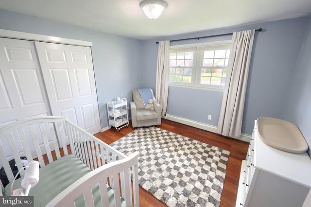575 SUNDALE DR, York, PA 17402