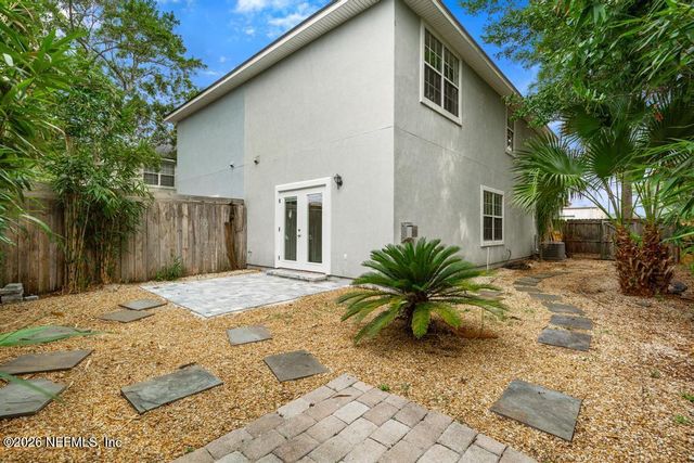 66 W 14TH Street, Atlantic Beach, FL 32233