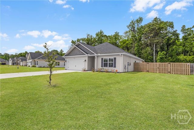 39 Legacy Lane, Hinesville, GA 31313