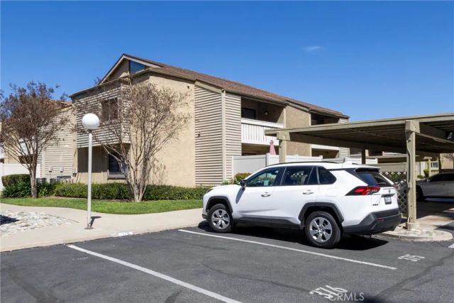 32 Town And Country Road, Phillips Ranch, CA 91766