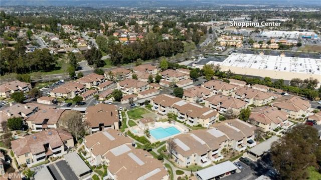 32 Town And Country Road, Phillips Ranch, CA 91766