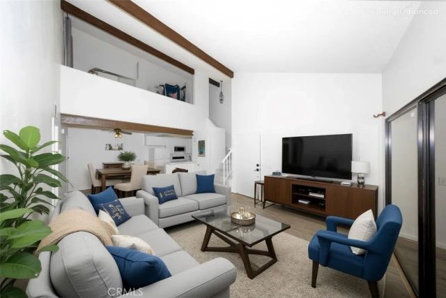 32 Town And Country Road, Phillips Ranch, CA 91766