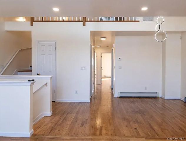 25016 41st Road, Little Neck, NY 11363