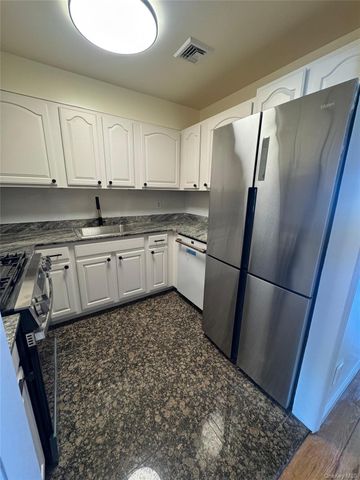 25016 41st Road, Little Neck, NY 11363