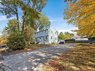 51 C St, Dracut, MA 01826