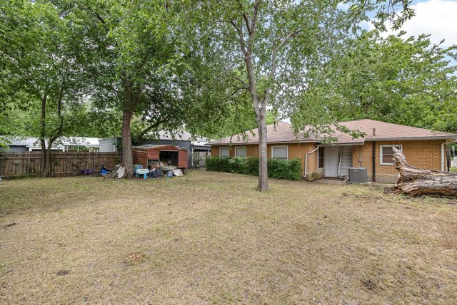 1205 S Church ST, Georgetown, TX 78626