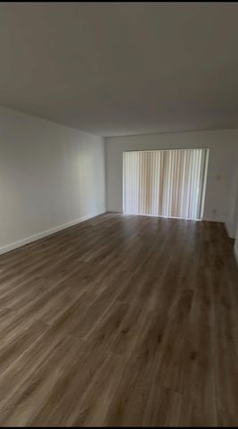 8001 Fairview Drive 106, Tamarac, FL 33321