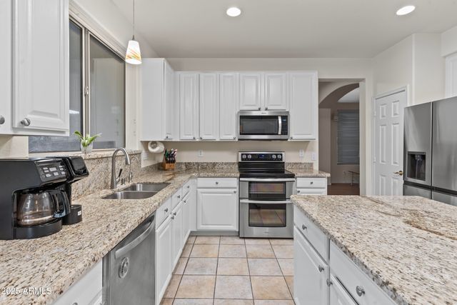 26641 N 42ND Street, Cave Creek, AZ 85331